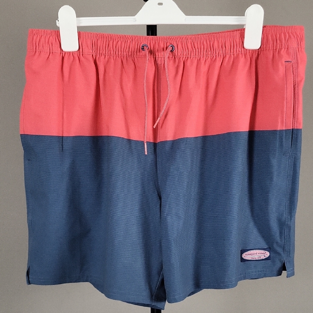 Vineyard Vines Men's Star & Stripes Color- Block, Swim Trunks, Sz XL